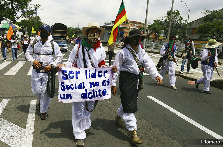 ¿QUIÉN DEFIENDE A LOS DEFENSORES?