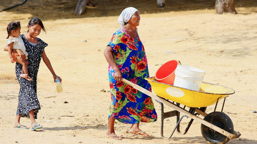 RIQUEZA DE GAS Y COBRE EMPOBRECE A LOS WAYUÚ