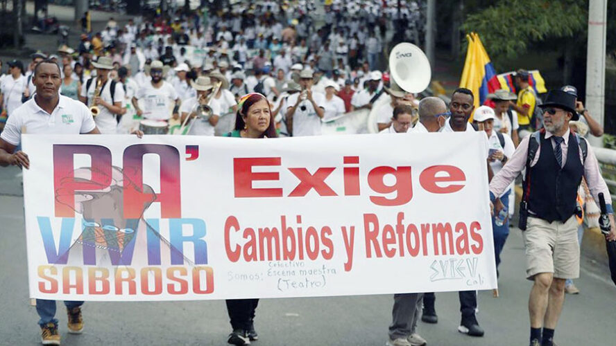 LA LEGITIMIDAD DE LA LUCHA POPULAR