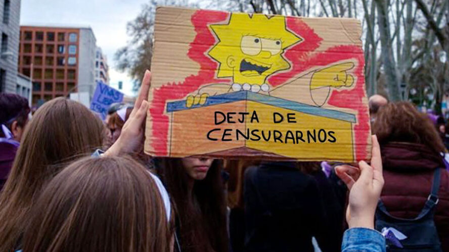 DEMOCRACIA ES ABRIR, NO CERRAR