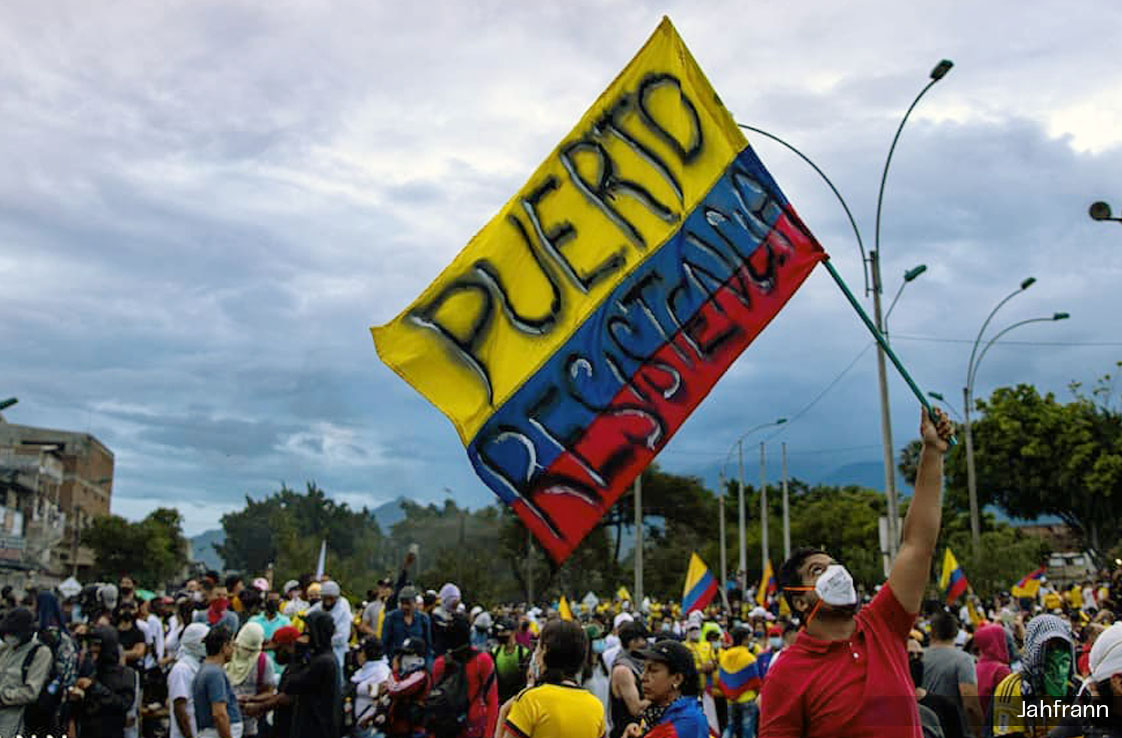 LA REPRESENTATIVIDAD NO ES DEMOCRACIA