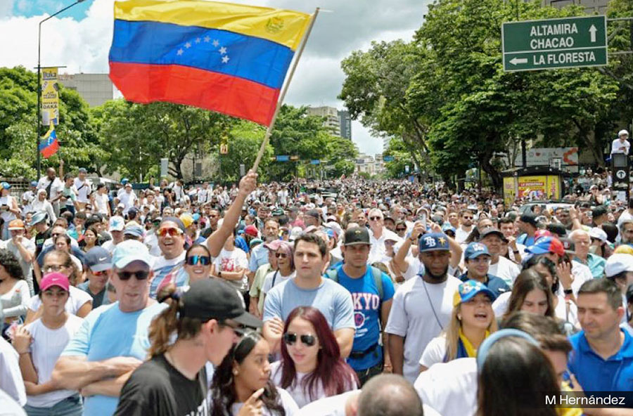 QUE CADA PUEBLO DECIDA SU CAMINO