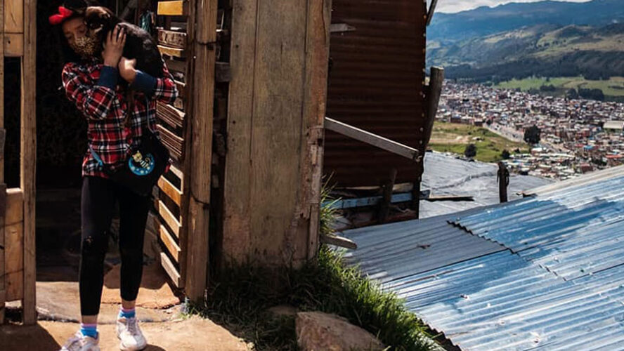 CAMBIAR LA POLÍTICA ECONÓMICA PARA DIEZMAR LA POBREZA