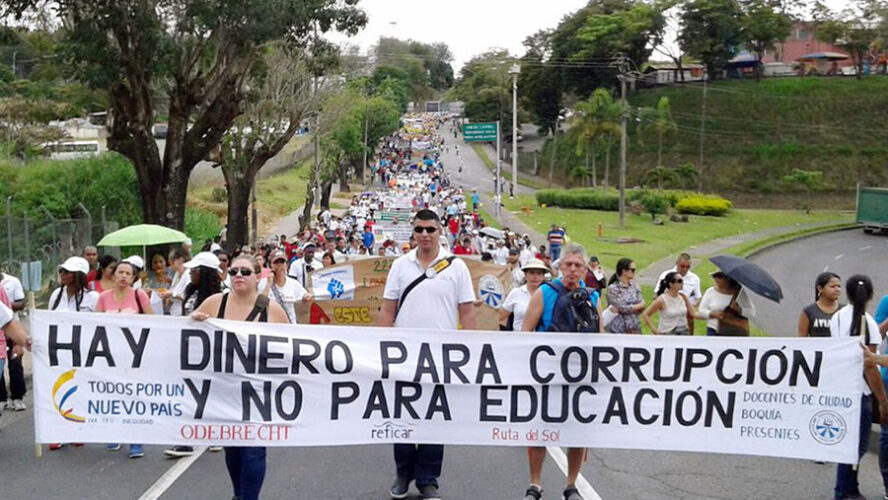 DIRECCIÓN ESTATAL DE INTELIGENCIA AL SERVICIO DE LA MAFIA