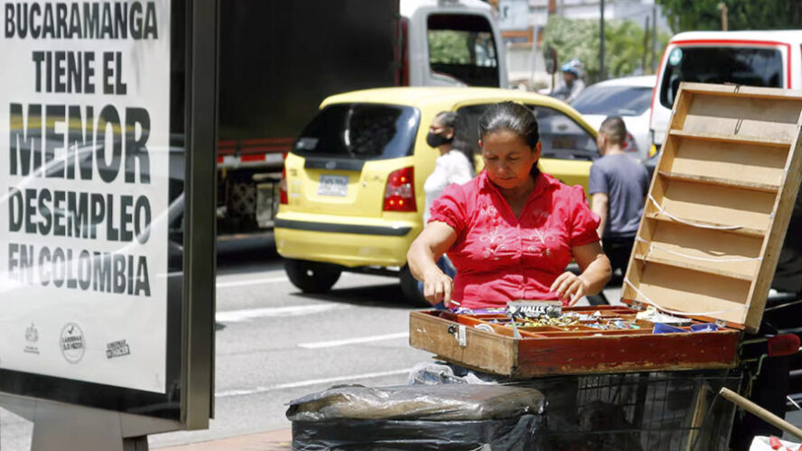 ¿LA POBREZA DISMINUYE?, PERO EL MODELO LA HACE CRÓNICA