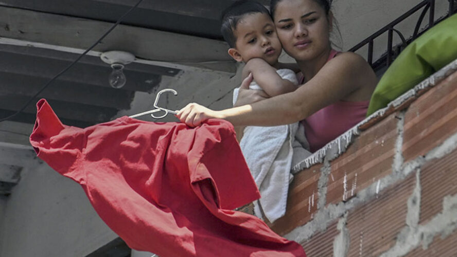 LA AUSTERIDAD DEL GASTO COMO UNA SALIDA A LA CRISIS