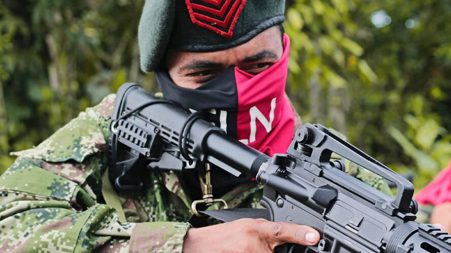 EL HELICÓPTERO DERRIBADO LO RECLAMAN LOS GRINGOS