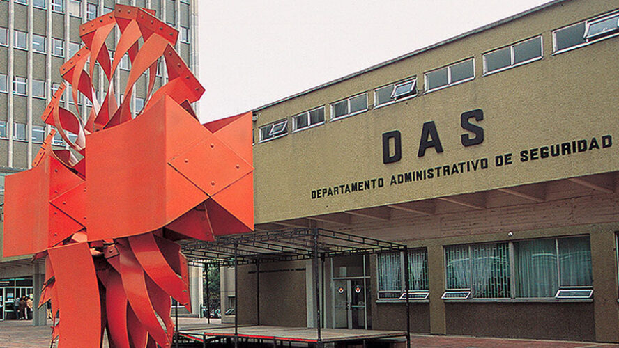 PROTEGER AL PRESIDENTE, LA ORDEN PARA LA DNI