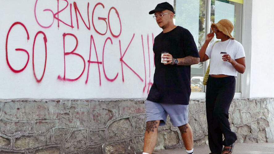 DE LOS SARCASMOS A LA HORA DE LOS HORNOS