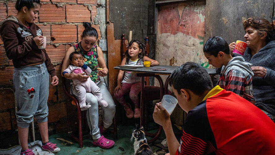 ‘LA PLATA YA NO ALCANZA’