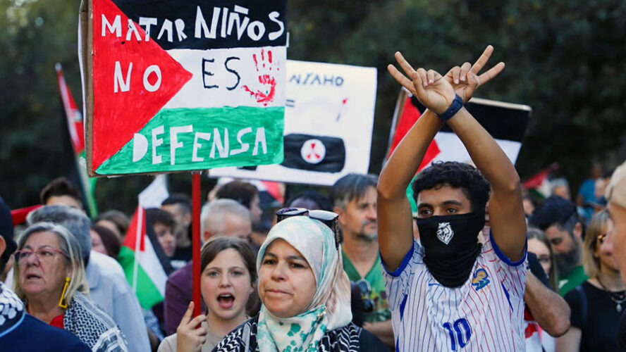 PREMIO A UNA INVASIÓN Y AL EXTREMISMO