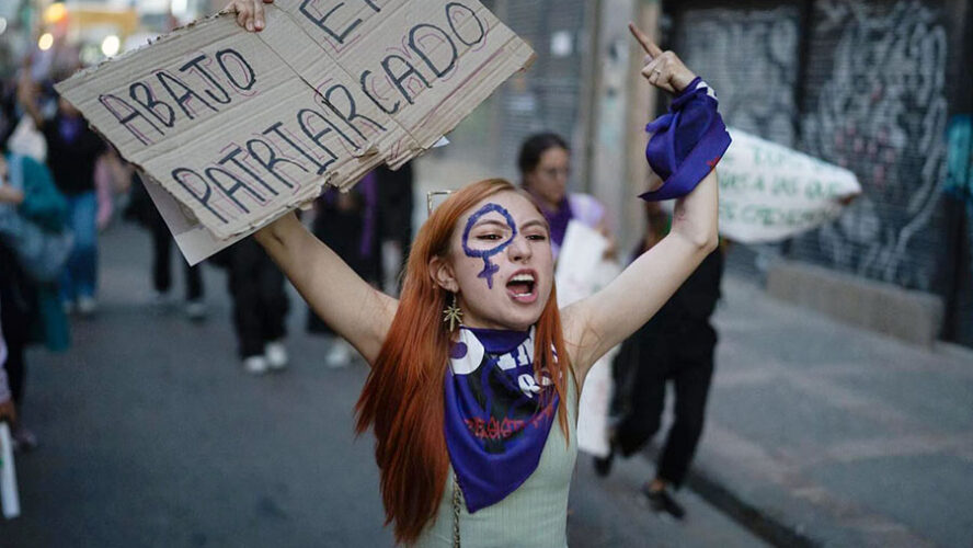 MUJERES, EN LUCHA Y RESISTENCIA