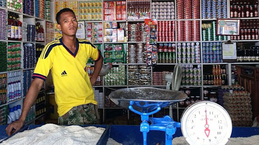 PATRÓN DE GASTO ALTO PERPETÚA EL DÉFICIT ALTO