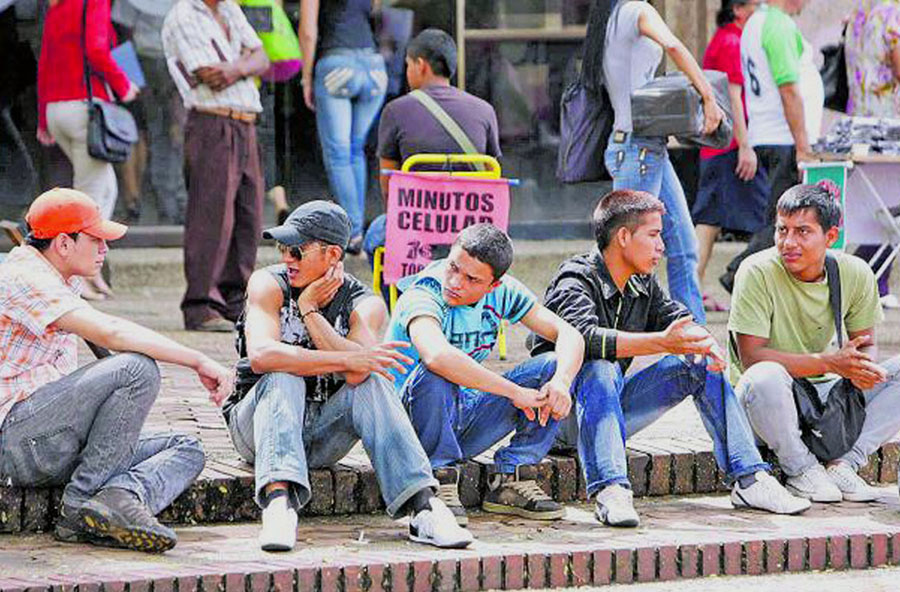 JÓVENES: SIN ESTUDIO Y SIN EMPLEO