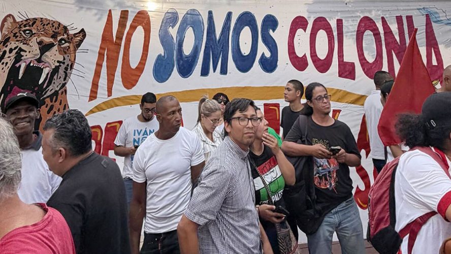 ‘GRINGOS NO SOMOS NI QUEREMOS SER, SOMOS CHÁVEZ, MADURO Y FIDEL’