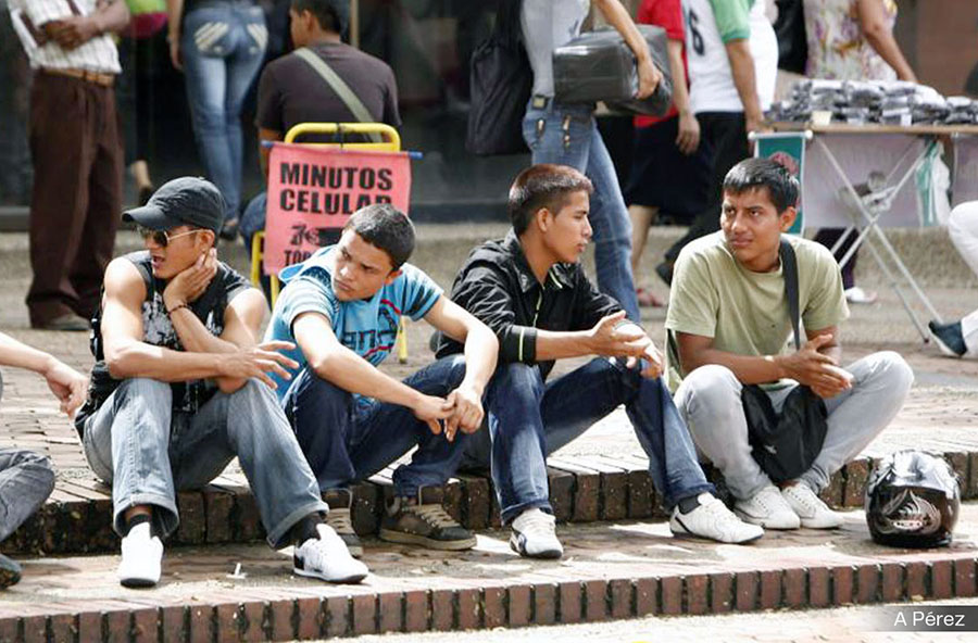 LO PEOR: LA DEUDA EXTERNA SIN TECHO