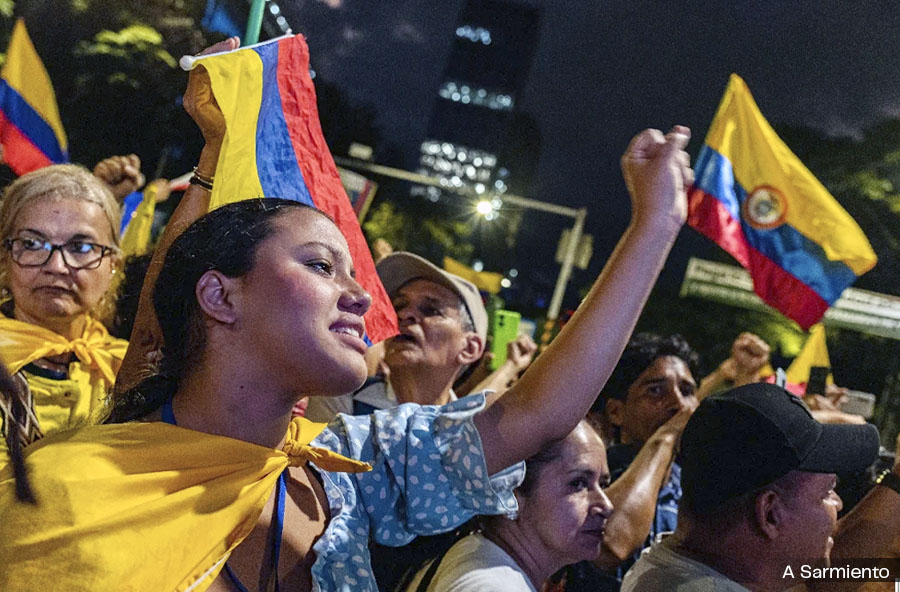 LA PAZ ES CON LA GENTE