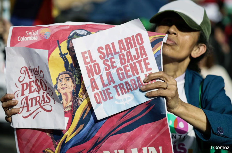 ¡PUEBLO DIGNO Y SOBERANO!