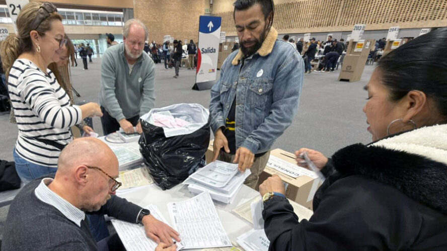 LA VERDAD SE IMPONE, LA MENTIRA CAE