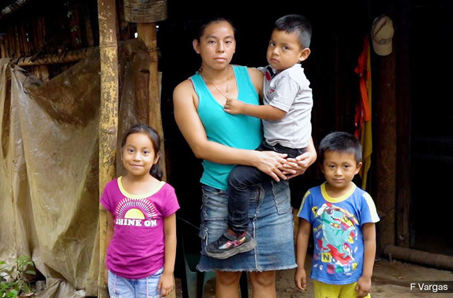 CRECE Y CRECE LA DEUDA EXTERNA