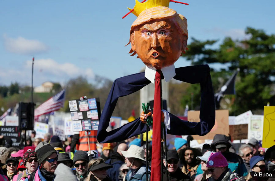 EL DELIRIO DEL REY QUE QUISO SER EMPERADOR GALÁCTICO