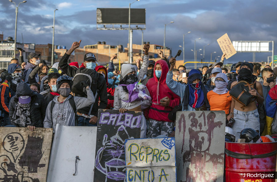 ESTALLIDO PARA EL CAMBIO