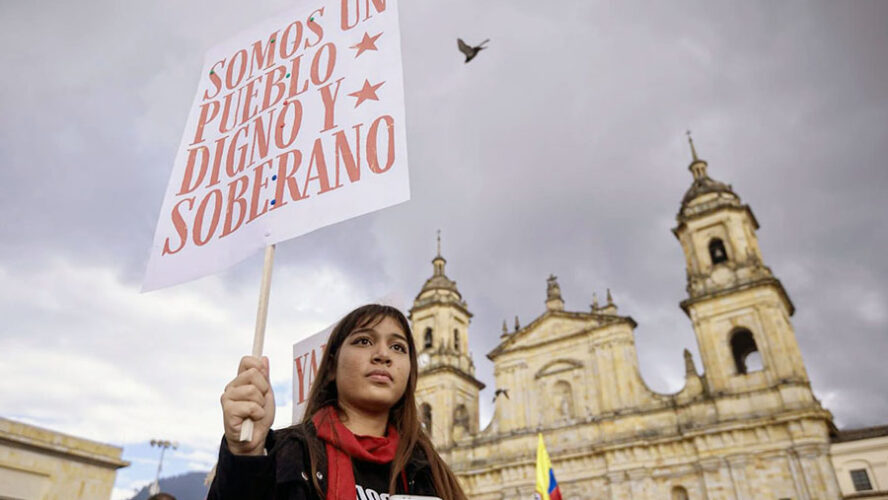 NUNCA COLONIA… SIEMPRE NACIÓN SOBERANA